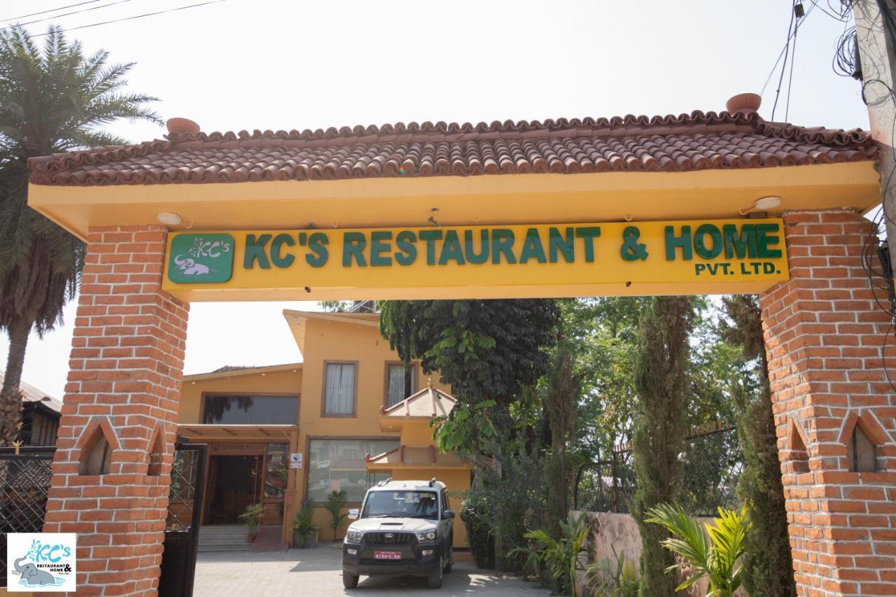 Kc'S Home Sauraha Extérieur photo